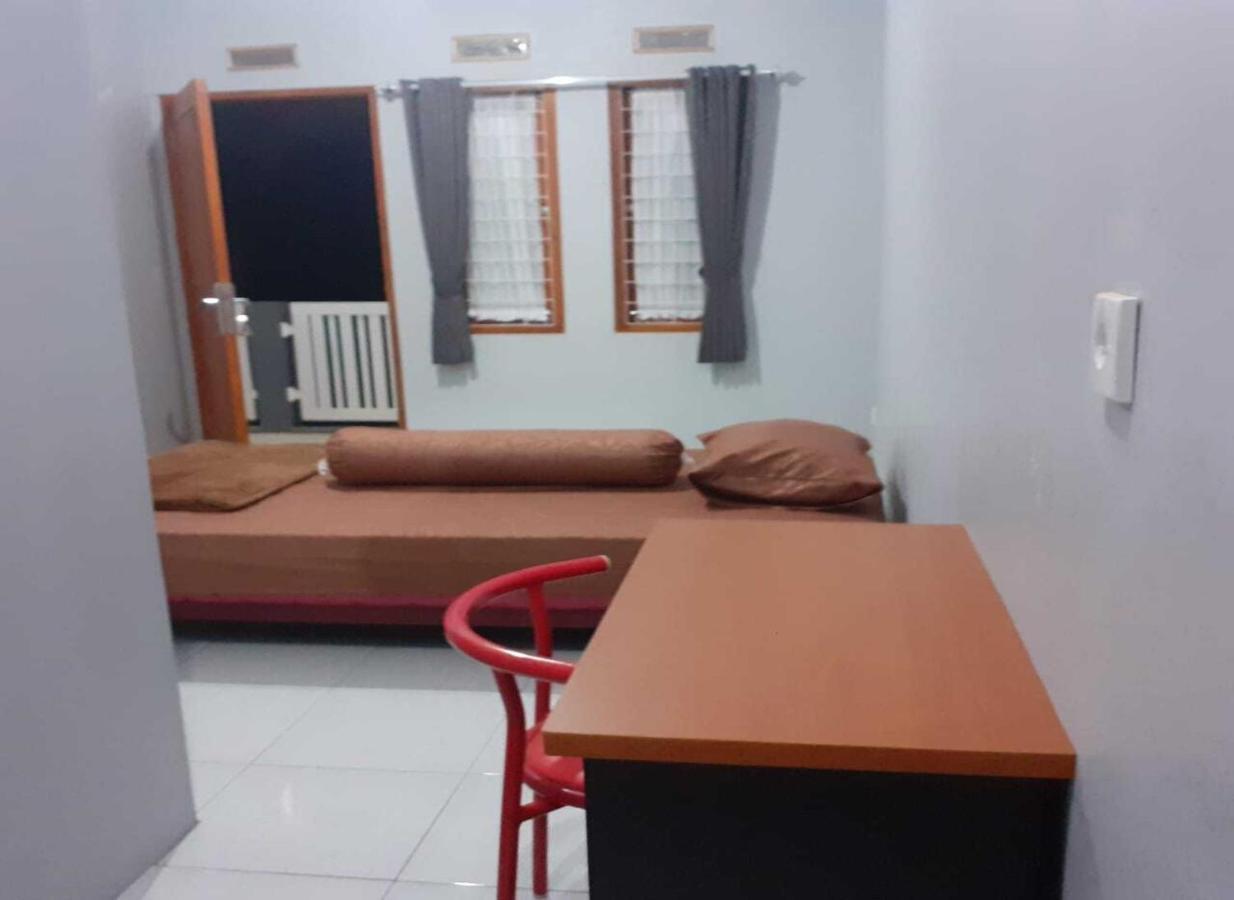 Nabila Syar'I Guest House Padalarang Екстер'єр фото