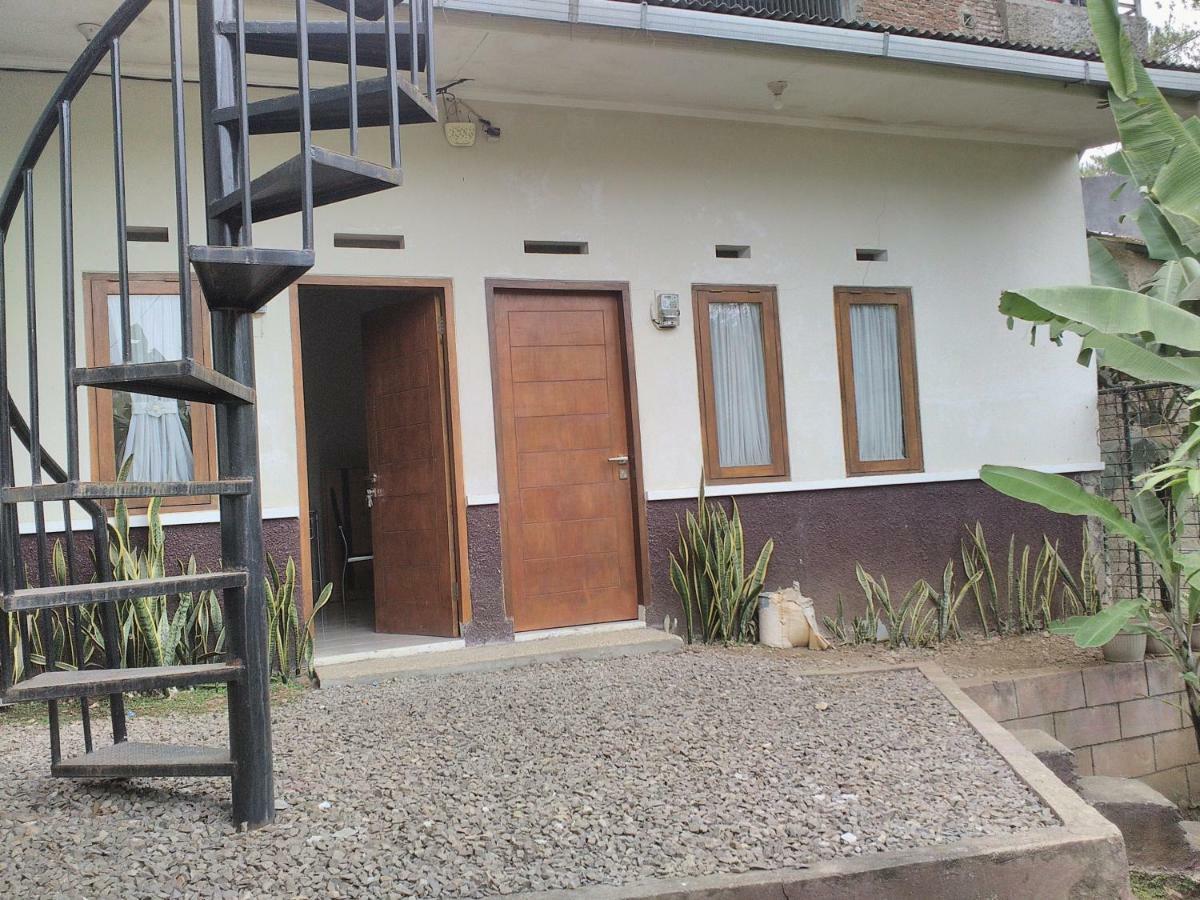 Nabila Syar'I Guest House Padalarang Екстер'єр фото